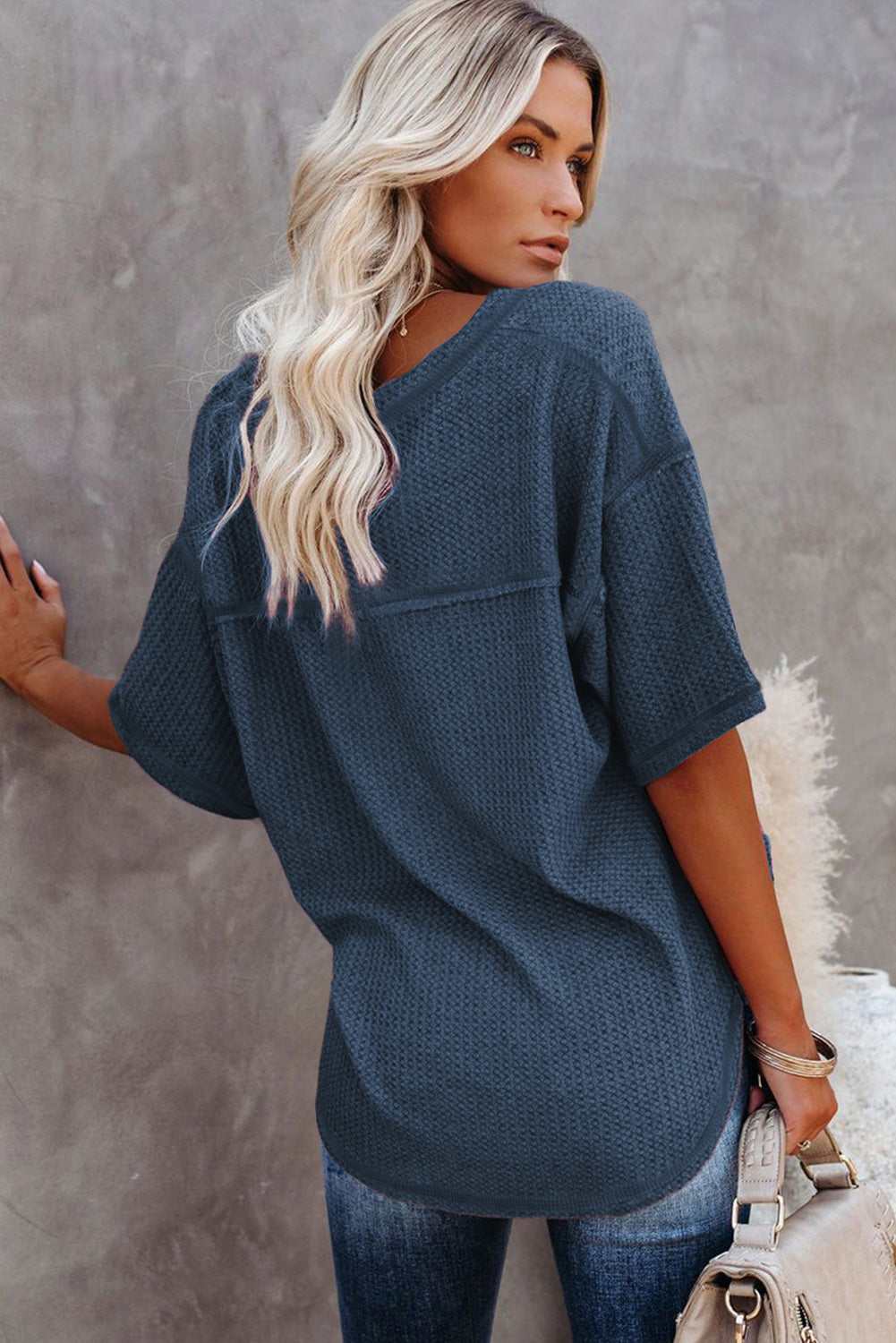 Purple Exposed Seam Half Sleeve Knitted V Neck Textured Top