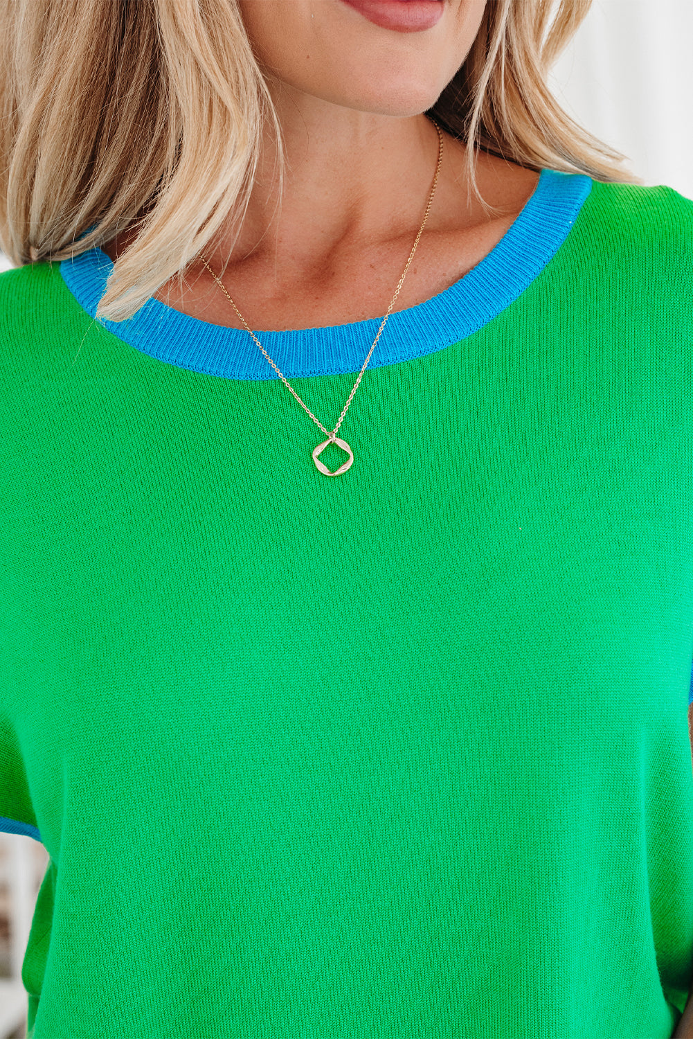 Green Contrast Trim Round Neck Short Sleeve Loose Knit Sweater