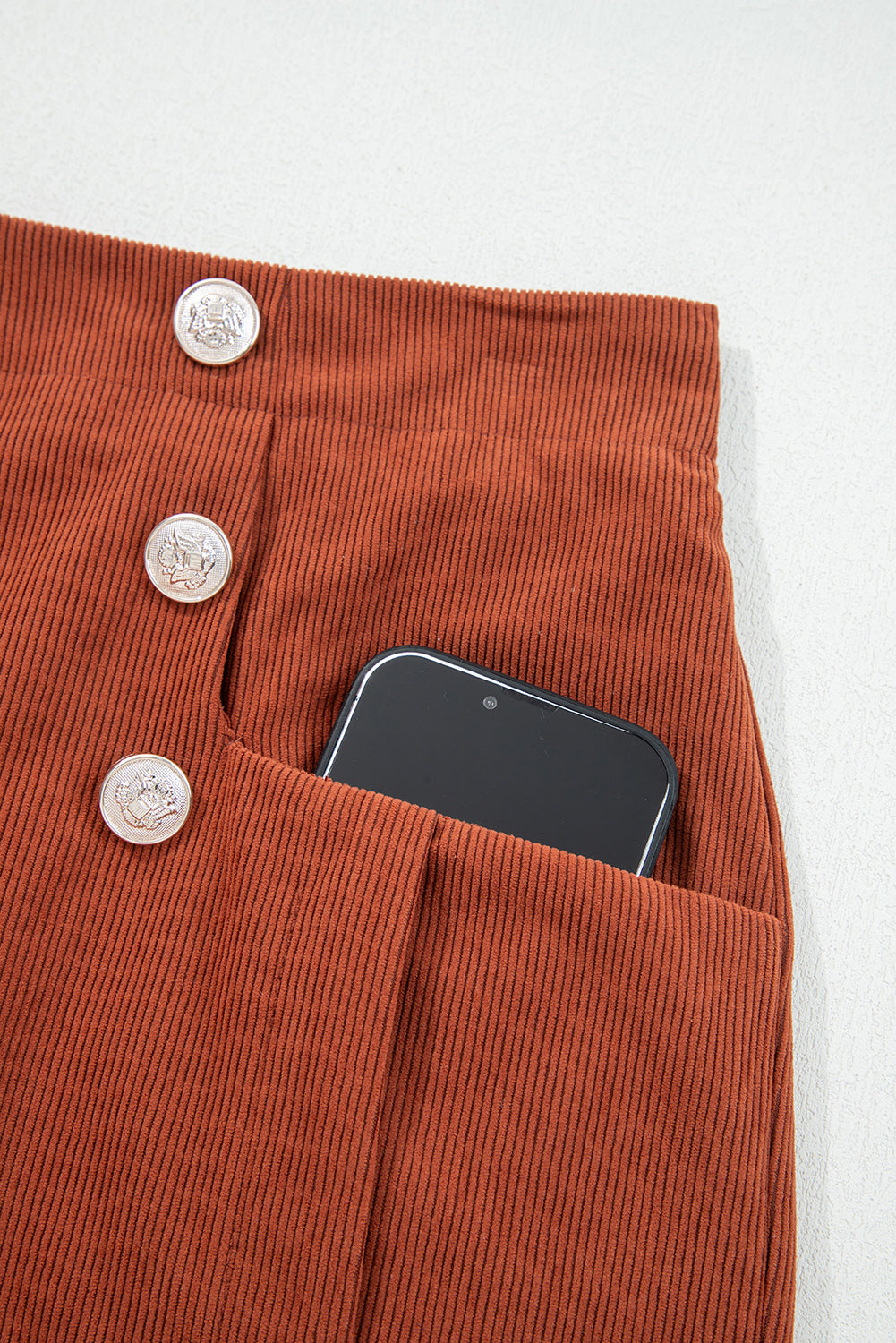 Clay Button Decor Scalloped Edge High Waist Corduroy Shorts